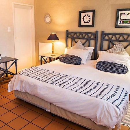 Oxnead Guesthouse Pretoria-Noord Extérieur photo